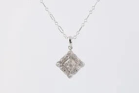 18 14k White Gold 0.20tcw Diamond Pendant Necklace (3.73g.)