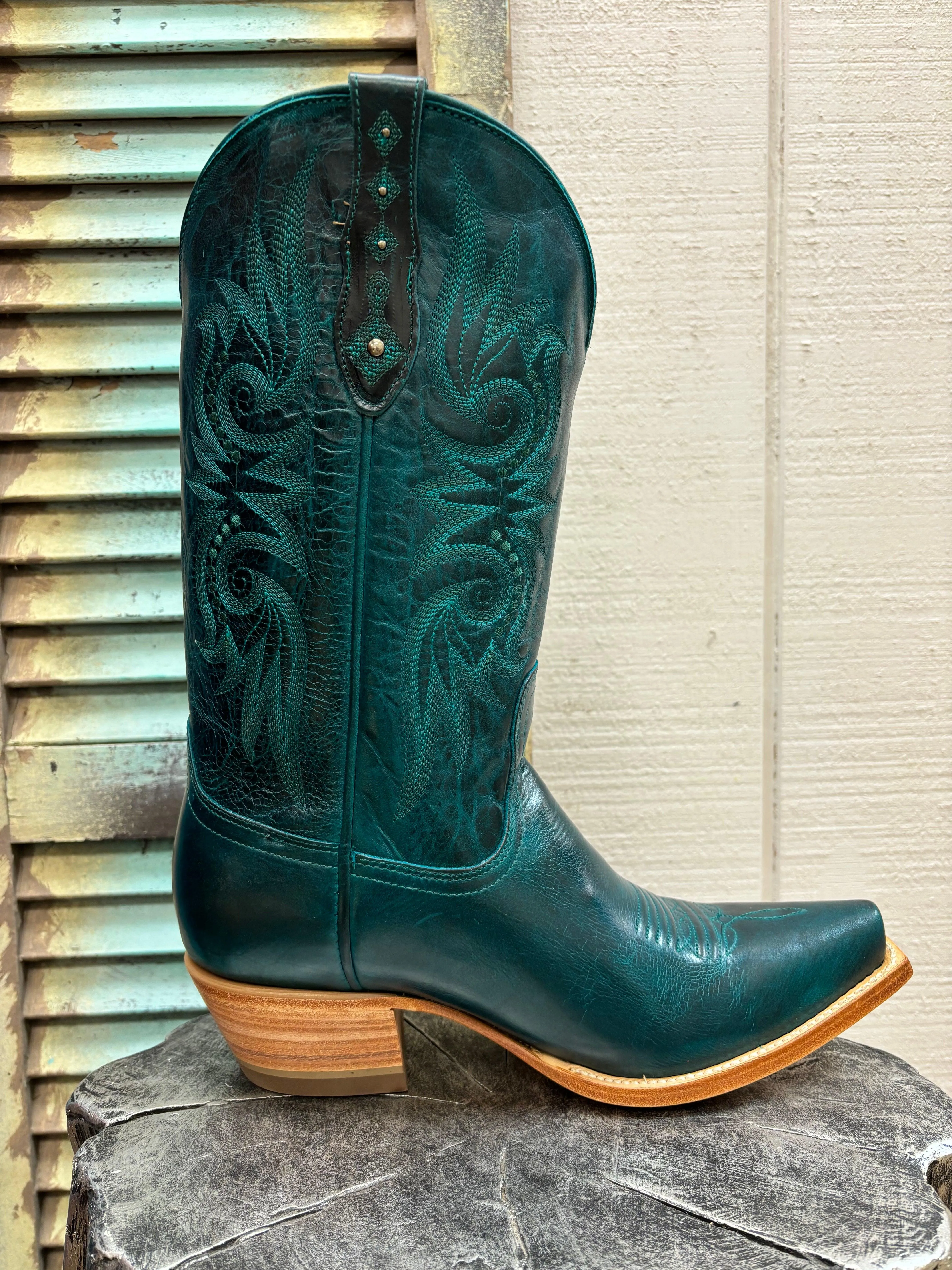 Black Star Women’s Paradise Laguna Blue Snip Toe Western Cowgirl Boots WBSN031