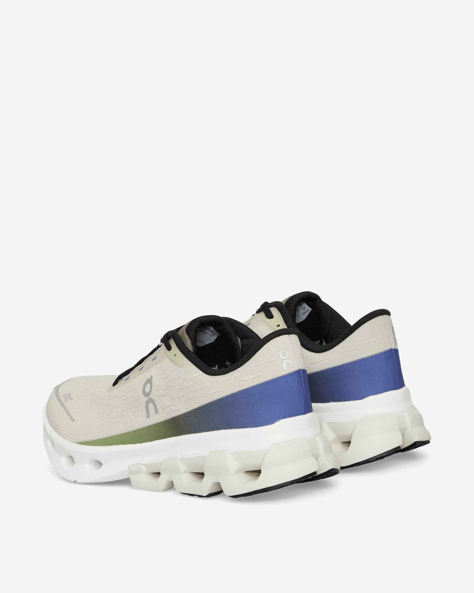 Cloudspark Sneakers Ice / Grove