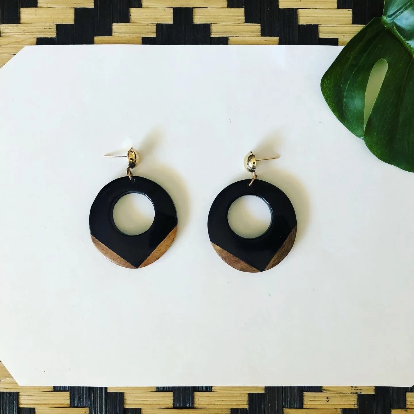 Kuvana Earrings