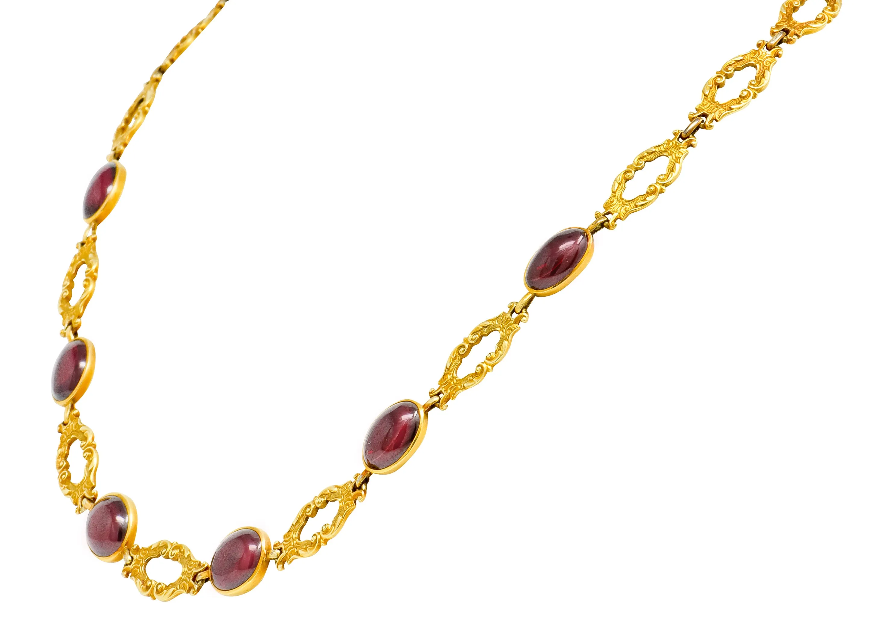 Late Victorian Rhodolite Garnet Cabochon 14 Karat Gold Scrolled Foliate Collar Necklace