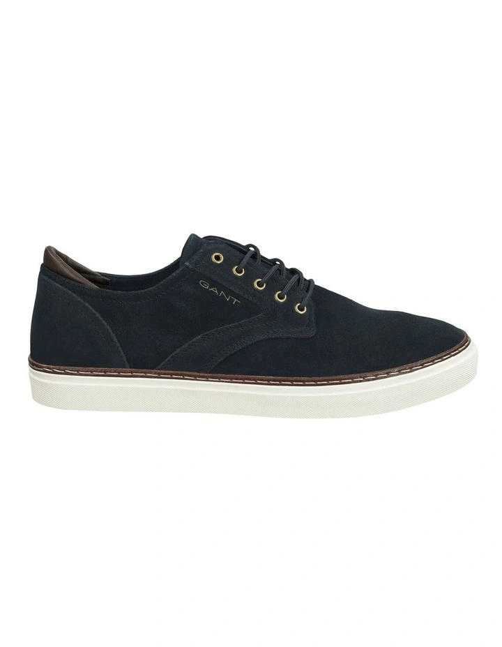 Prepville Suede Sneaker in Marine