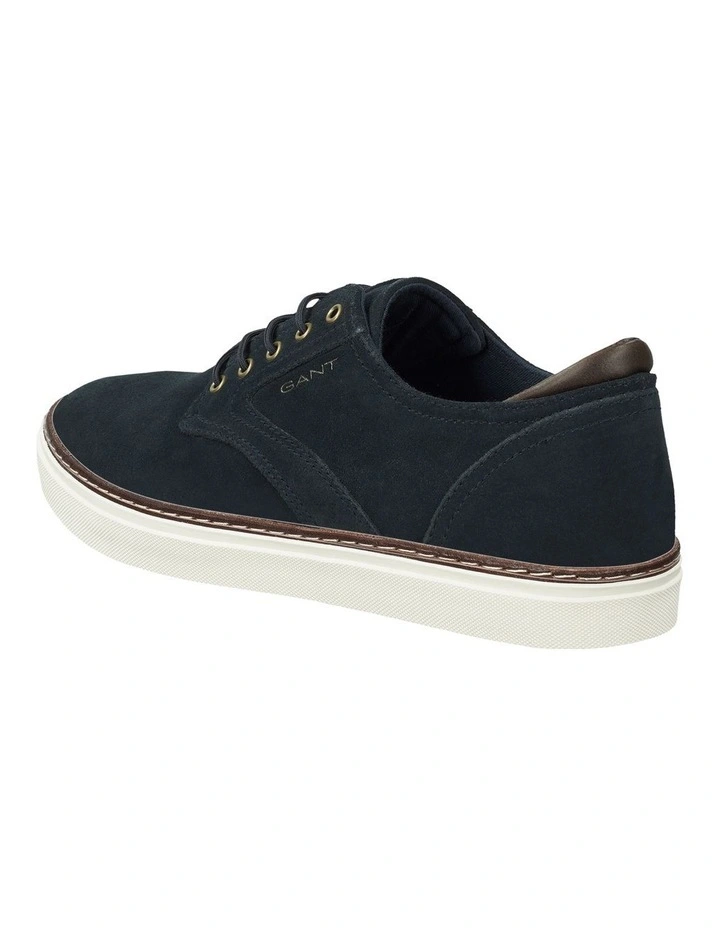 Prepville Suede Sneaker in Marine