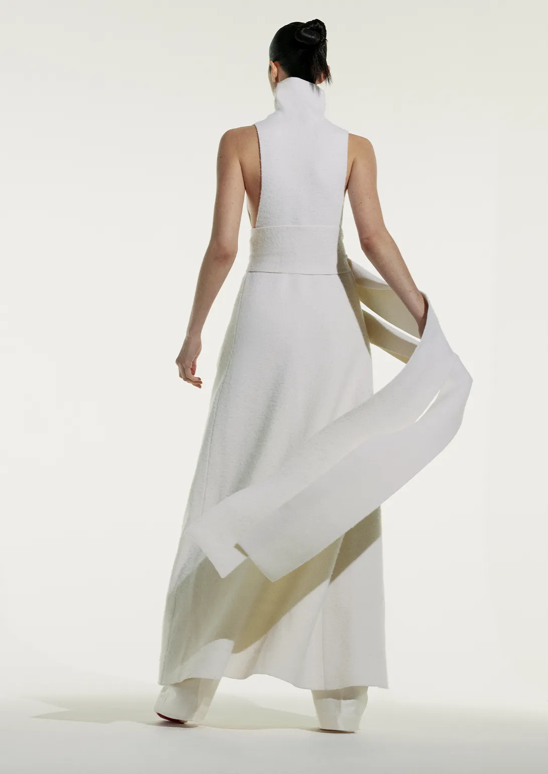 SPLIT FRONT MAXI FUNNELNECK W/ BELT