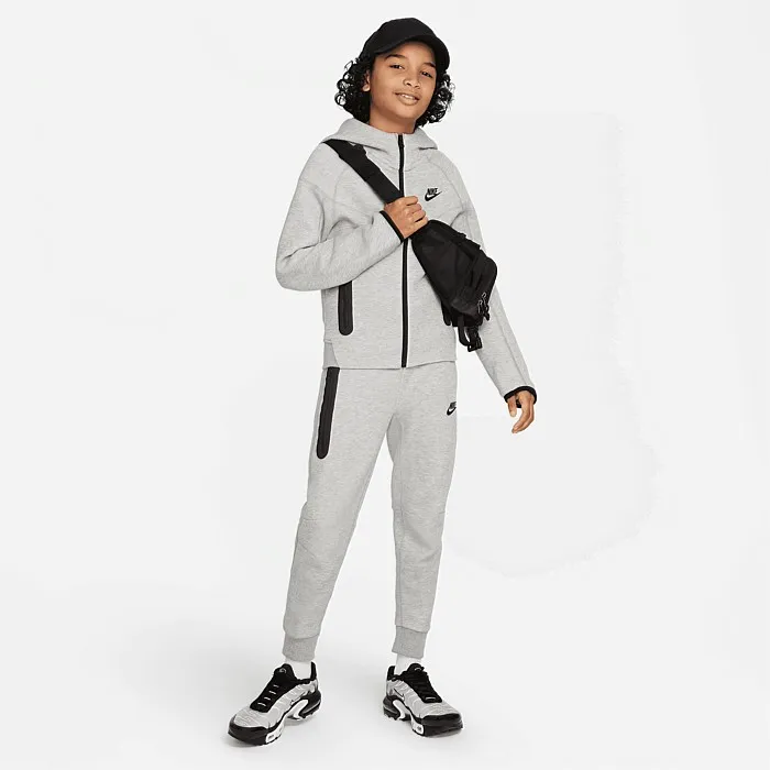 Sportswear Tech Fleece Full-Zip Hoodie Youth | Hoodies & Crews | Stirling Sports