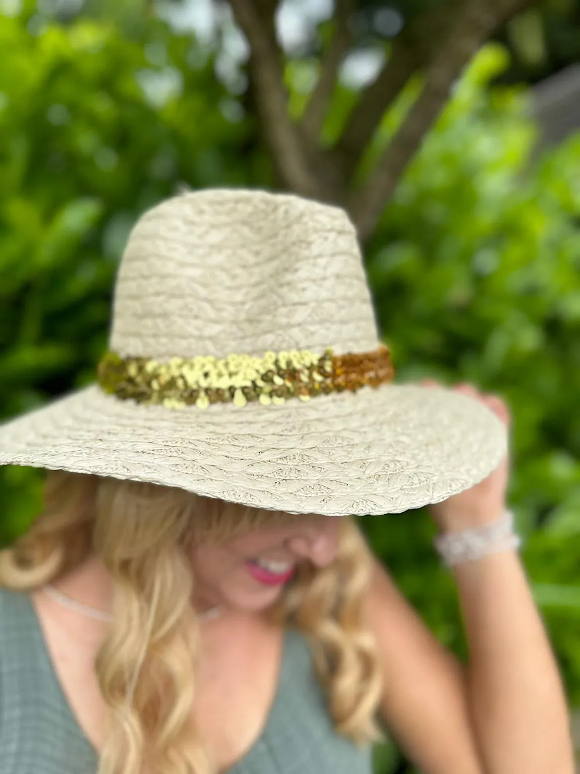 Stone Sequin Band Straw Weave Hat