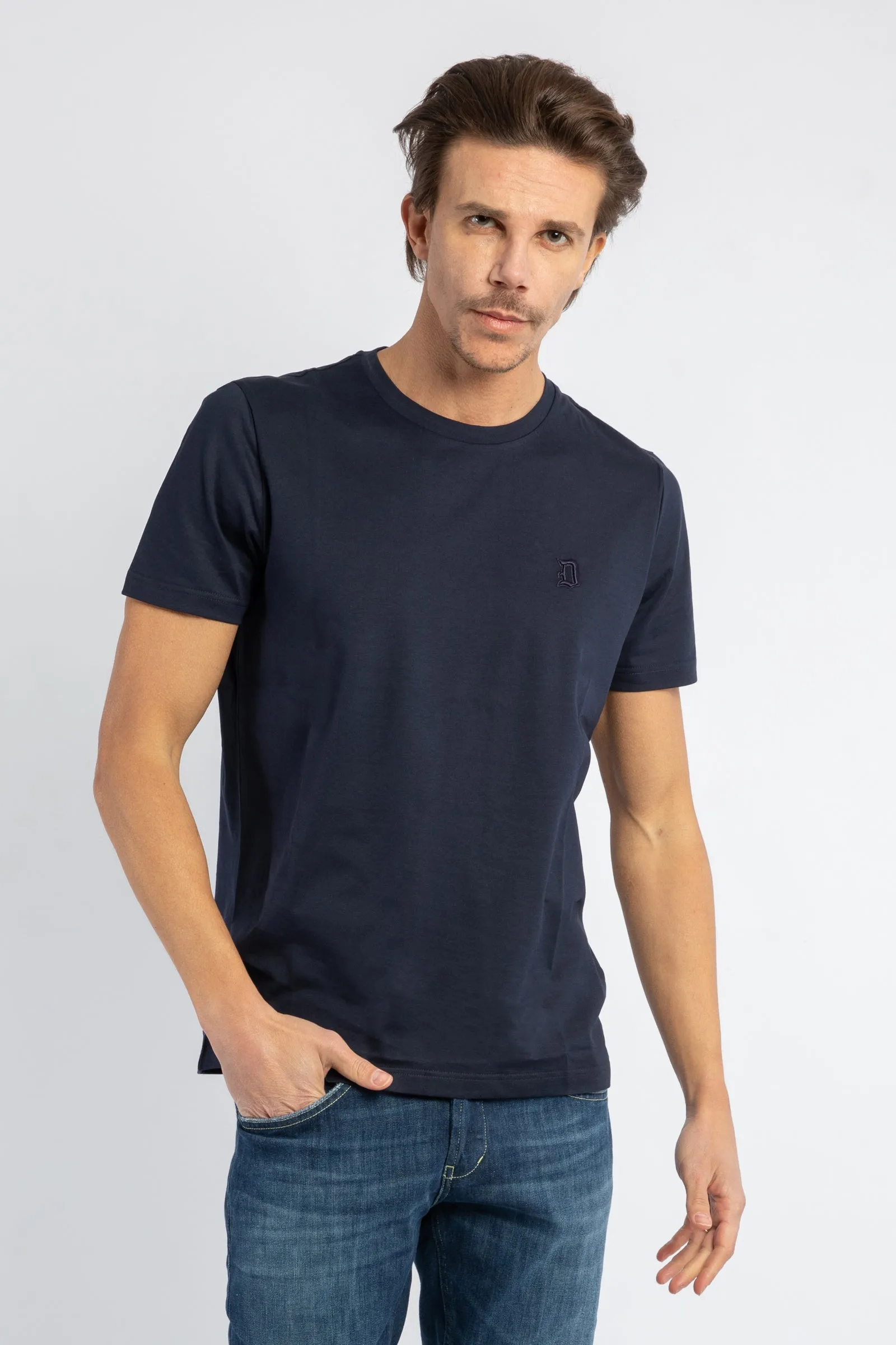 T-shirt regular in jersey con ricamo