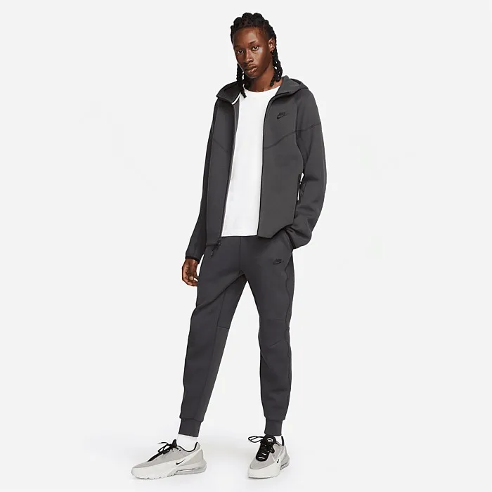 Tech Fleece Full-Zip Windrunner Hoodie | Hoodies & Crews | Stirling Sports