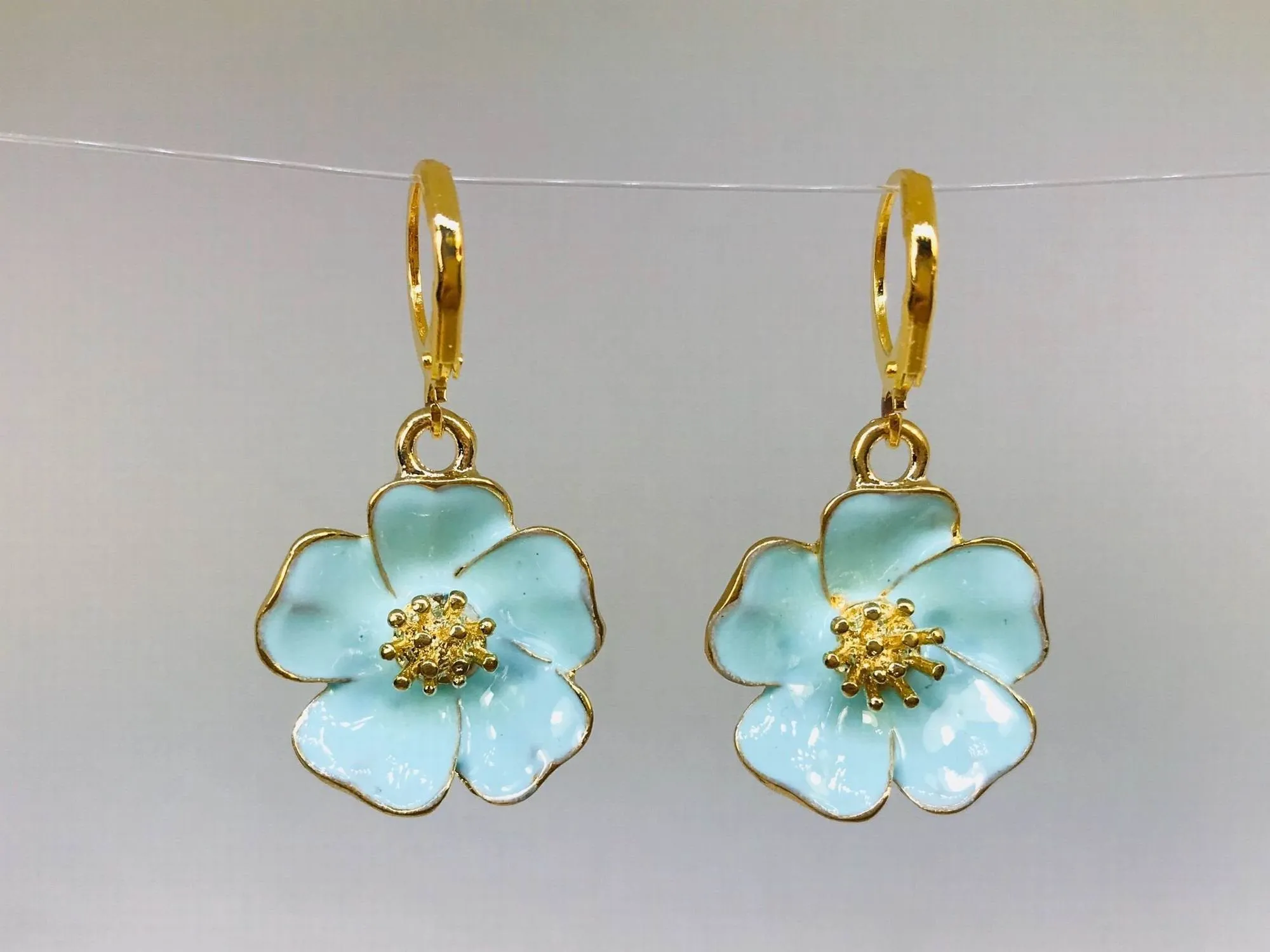 Wholesale Sakura Flower Leverback Earrings